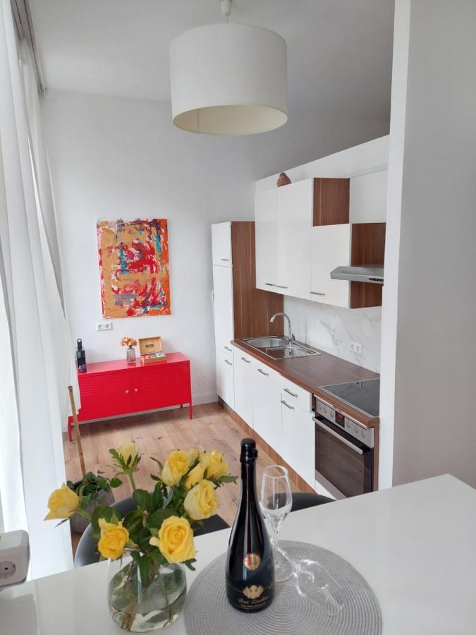 Vienna Charm Apartment Екстер'єр фото