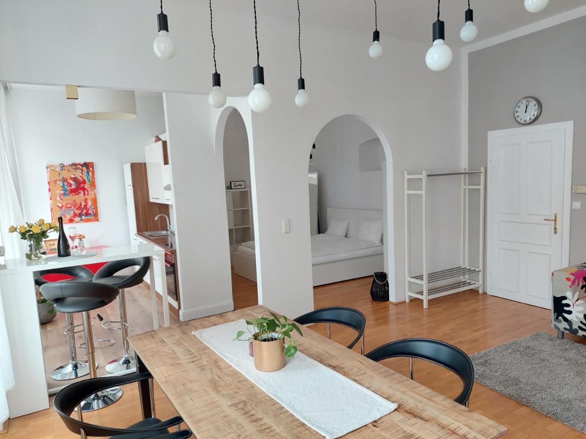 Vienna Charm Apartment Екстер'єр фото